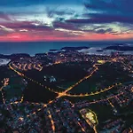 1 Bedroom Amazing In