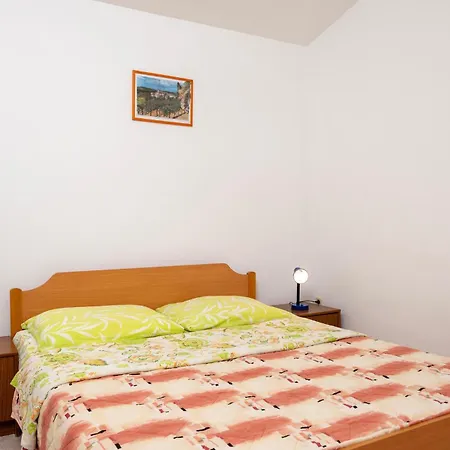 Apartamento 1 Bedroom Amazing In *